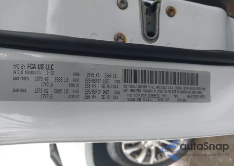 2019 Jeep Cherokee Latitude 4X4 из США, поврежденный, VIN 1C4PJMCB1KD385516